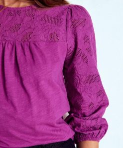 Paceandprose.shop28a5b2ba43 2