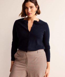 Paceandprose.shop4490f1f1af 5