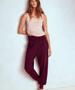 Paceandprose.shop65ae8469f1 4