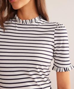 Paceandprose.shop88cb8009d9 2