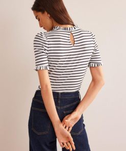 Paceandprose.shop88cb8009d9 3