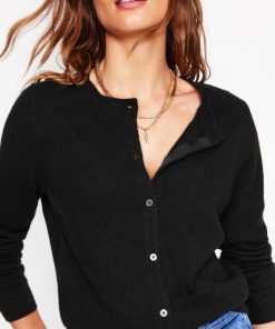 Paceandprose.shop8b9046a3ad 2