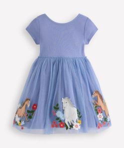 Paceandprose.shop8d8d4d8e56 4