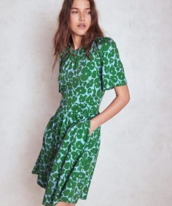 Paceandprose.shopb4dc56ffce 4