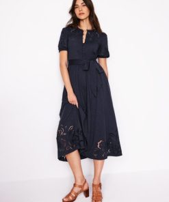 Paceandprose.shopb5fbe5901b 1