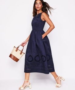 Paceandprose.shopb60035c5fc 1