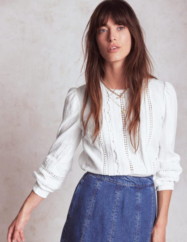 Paceandprose.shopb61dcf4049 4