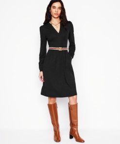 Paceandprose.shopeb0f102473 4